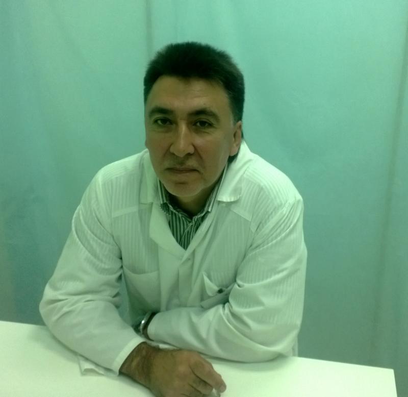 Врач дерматовенеролог Кискачи Александр Юрьевич.